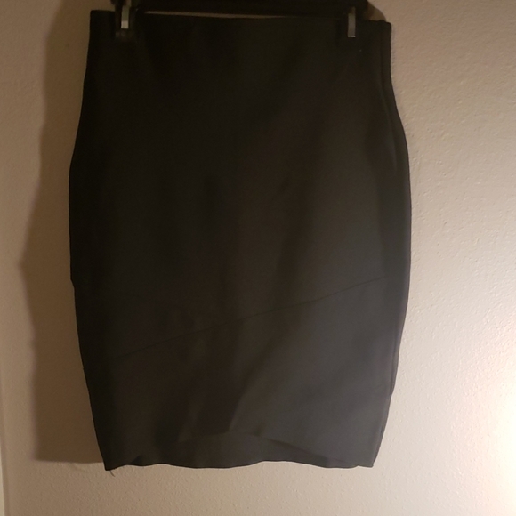 WOW couture Dresses & Skirts - WOW COUTURE Bandage Skirt.